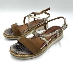 Tamaris snake print silver and brown sandals size 6